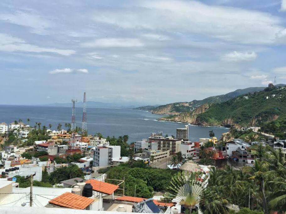 Villa Palmitas Acogedor Departamento Nivel Piscina Gigante Jardines Acapulco Zewnętrze zdjęcie